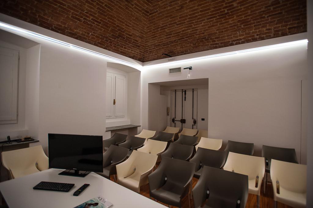 Adalesia & Coffee Hotel 3*